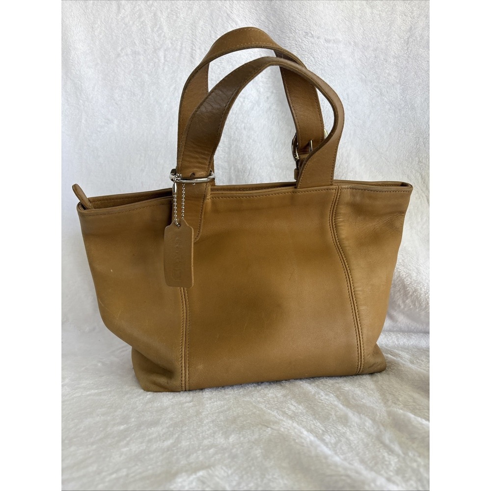 Vintage COACH Waverly Tote Bag Camel Tan Leather Zip Closure 4133 90s Costa Rica